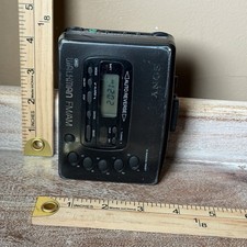 Sony Walkman AM/FM Radio Cassette Tape Player WM-FX28 NOT WORKING -FOR PARTS