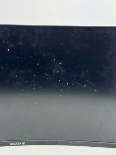 GIGABYTE G32QC A (32" 165Hz 1440P Curved Gaming Monitor, 2560 x 1440 (READ) - 第 3/10 張圖片