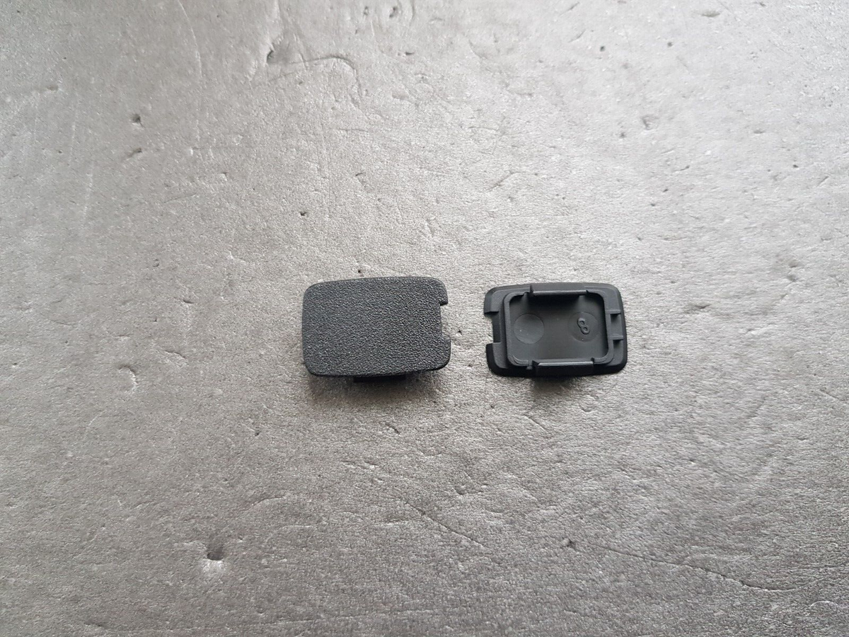 Genuine Mercedes W140 R129 door armrest cap A14097100289051 set of