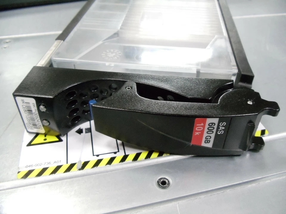 EMC VNX5300 SAS Hard Disk Expansion Array 15x 600GB 10K HDD 2x PSU - Image 4 of 4