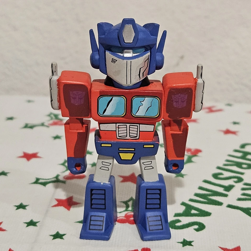 Optimus Prime - 3" Vinyl Mini by Kidrobot - Transformers Vs. G.I. Joe - Opened - Image 2 of 4