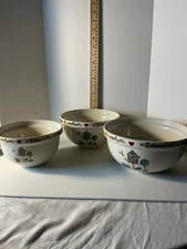 Thomson Pottery Nesting Mixing/Serving Bowls | Birdhouse Pattern 3 set