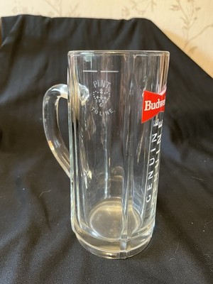 Ein Pint Budweiser Glaskrug