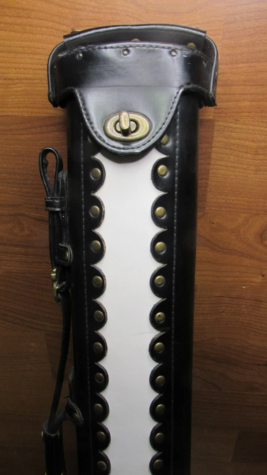 JJ Vincitore Black & White Leather pool cue case 2 butts 2 shafts Brass hardware - Image 2 of 4
