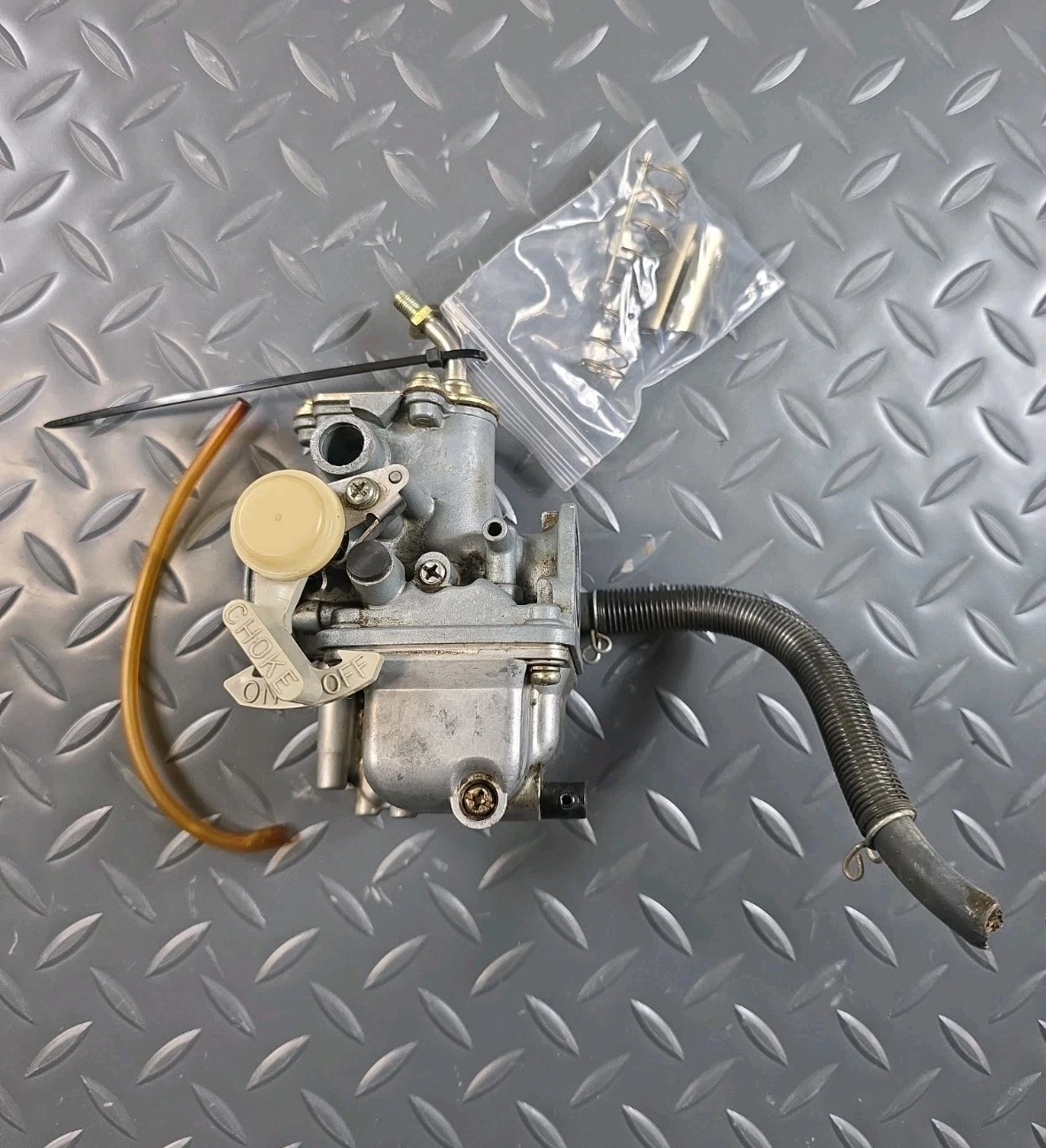 2005 Yamaha YFM80 Grizzly Complete Mikuni Carburetor Assy 5TH-14101-01-00 Raptor