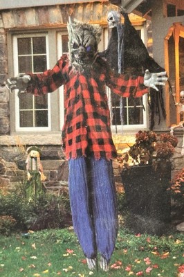 Halloween Standing Werewolf Blue Light-Up Eyes & Wolf Howling 5 Ft Yard VIDEO!