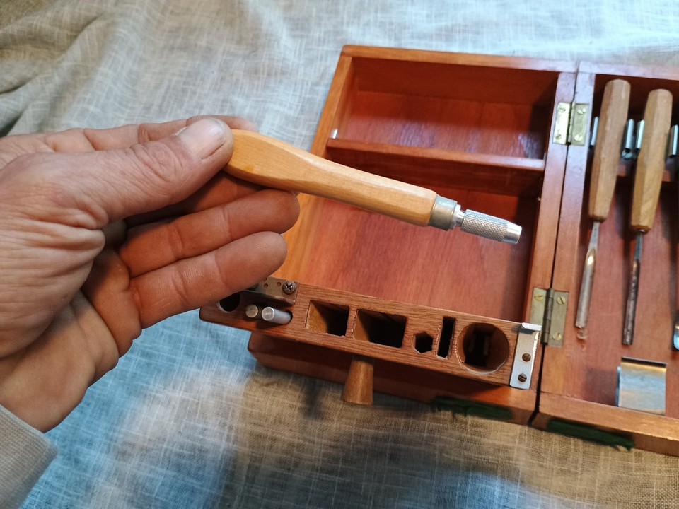 Pfeil Swiss Wood Carving Chisel Gouge Tools Original Box Or Grandpappy ...