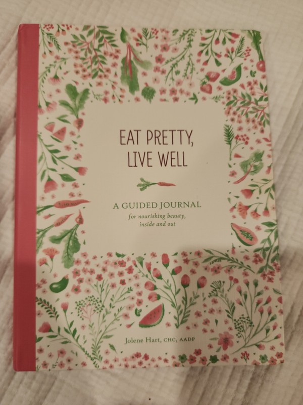 NEW Eat Pretty Live Well Guided Journal Wellness Beauty Food Diary Self Care