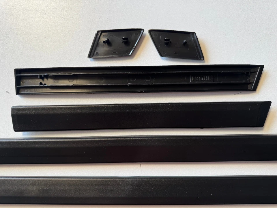 For BMW 1987-1996 E34 Door Body Side Moulding Trim Set 8 Pcs With Clips Black - Image 2 of 3