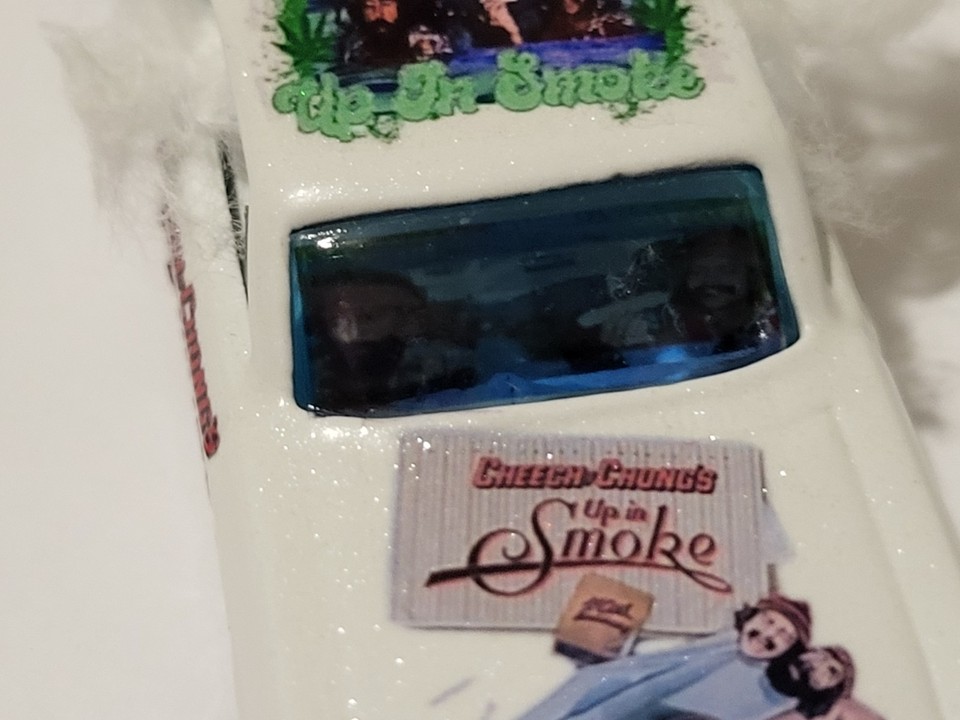LOT 2 Car Tuned Series 8 '64 CHEVY IMPALA Hoopties 04 Cheech & Chong Up In Smoke