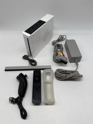 Nintendo Wii 512MB Spielkonsole - Weiß (34)