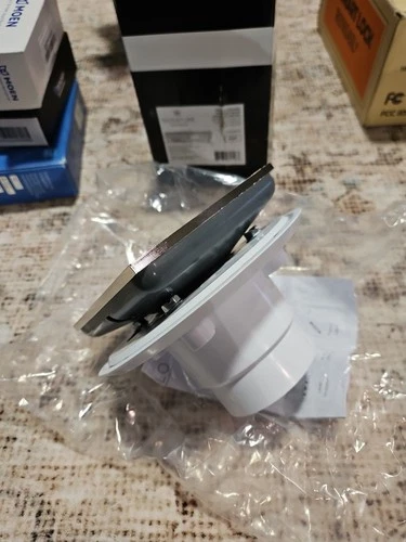 Signature Hardware SH608PN Menlo Square Shower Drain - Polished Nickel - Picture 8 of 8