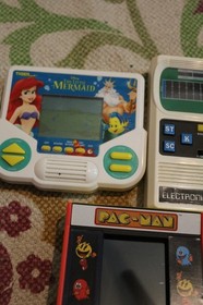 Handheld Video Games Lot--Read Description