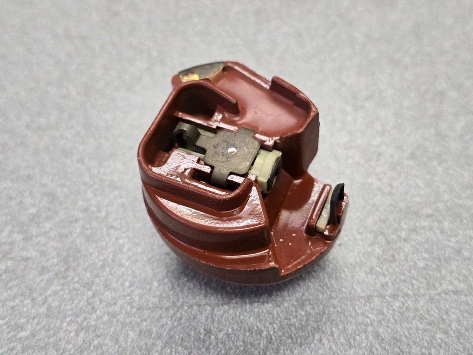 BONITO ROTOR DE ENCENDIDO LIMITADOR DE REVOLUCIONES ORIGINAL BOSCH PORSCHE 911T 5800 RPM USADO Foto 2 de 4