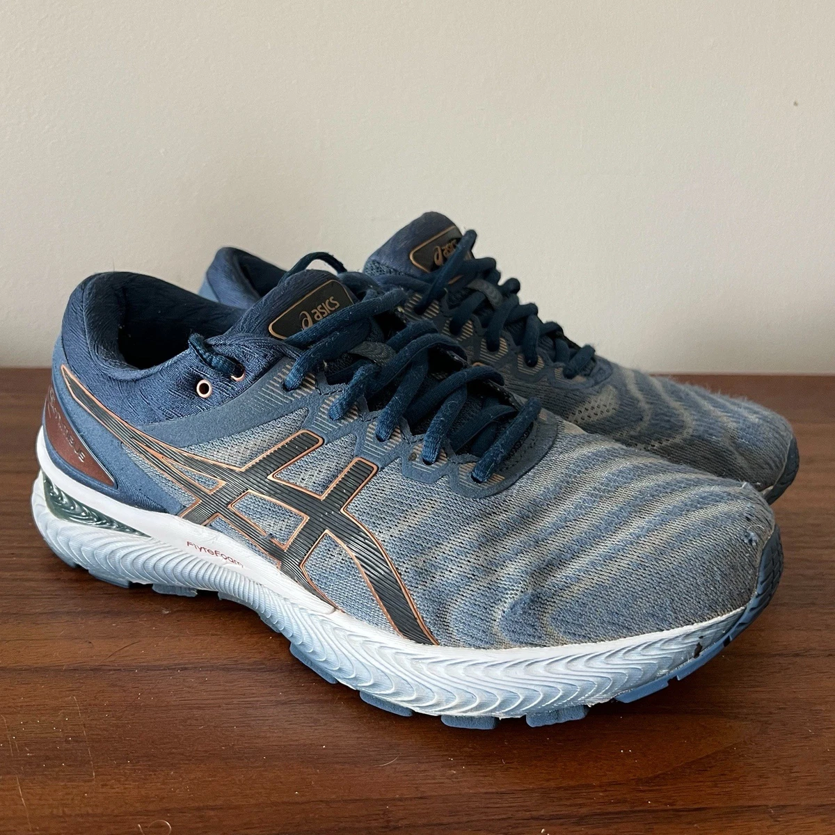 ASICS Gel Nimbus 22 Graphite Grey for Sale | Authenticity