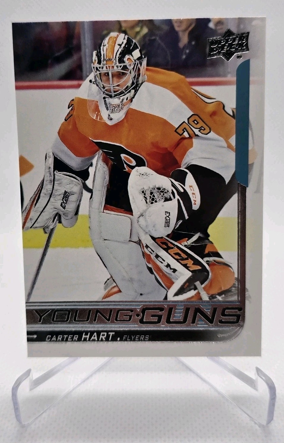 Carter Hart RC 2018-19 Upper Deck Young Guns Rookie 