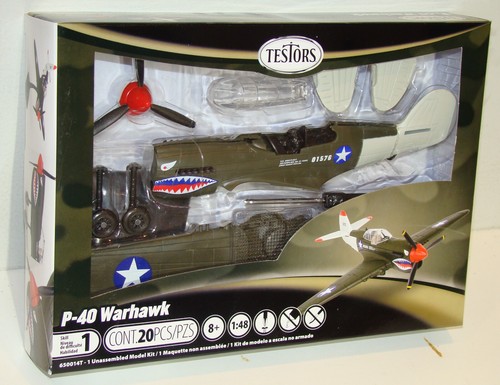 P-40 Warhawk 650014T With Teeth - Picture 2 of 4