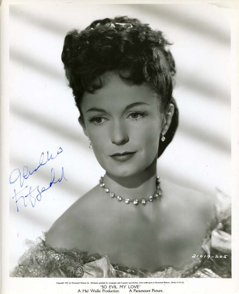 Geraldine Fitzgerald Jsa Coa Hand Signed 8x10 Photo Autograph Authenticated