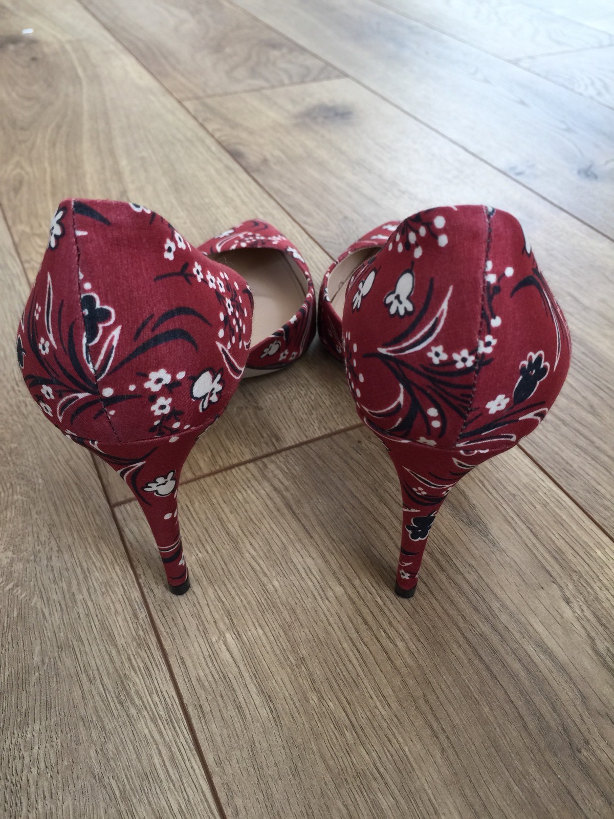Jcrew 258 258 Jcrew d 'Orsay bombas en rojo pañuelo Print talla 7 G0882 Tacones zapatos nuevos ba5e2f Jcrew 258 258 Jcrew d 'Orsay bombas en rojo pañuelo Print talla 7 G0882 Tacones zapatos nuevos ba5e2f