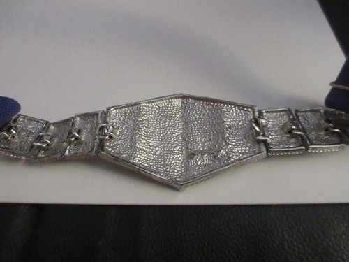 Alexis Kirk silver tone buckle leather type - Picture 2 of 4