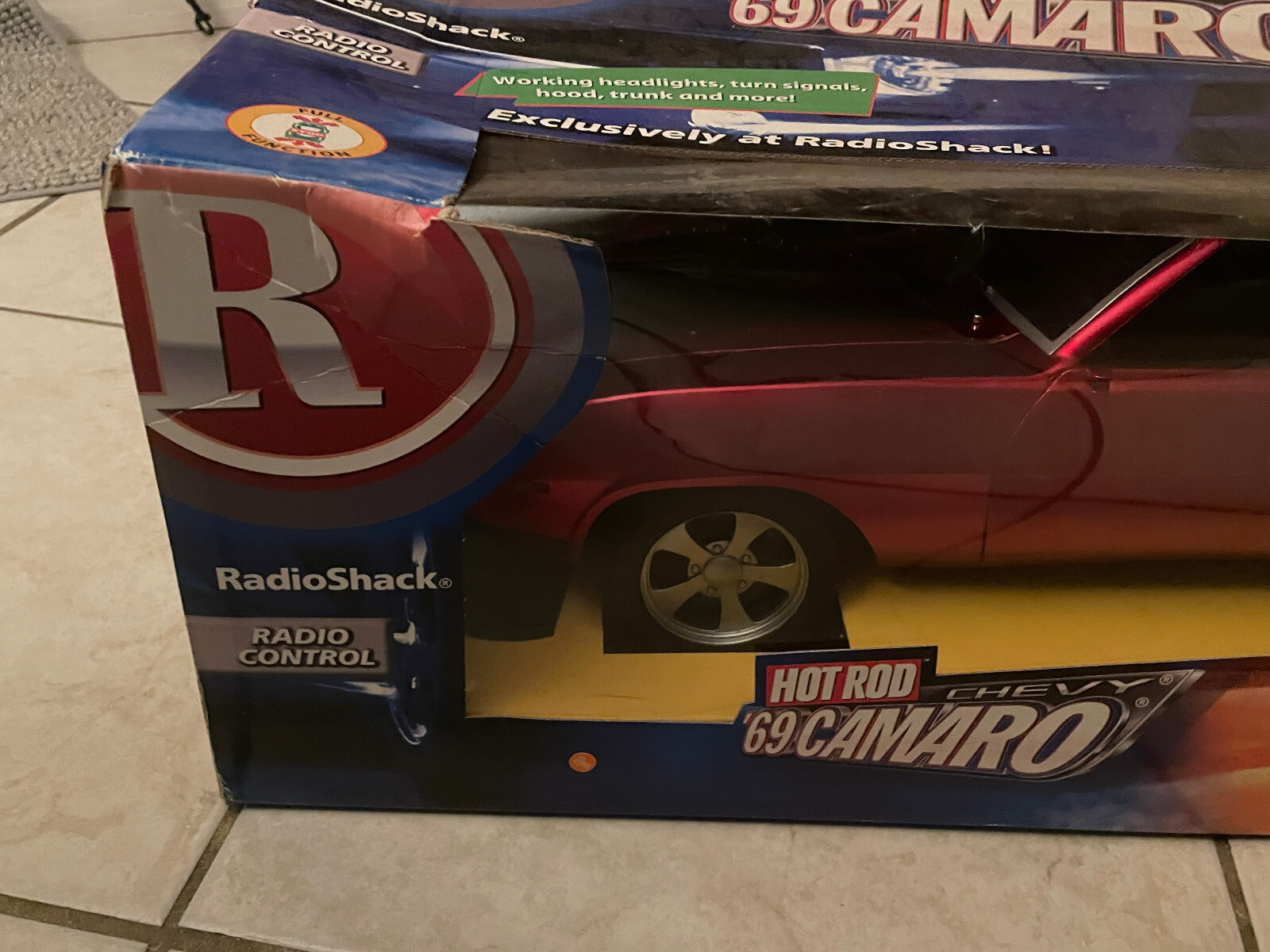 Radio Shack Hot Rod 1:6 69 Chevy Camaro 7.2 Volt Remote Control RC Car