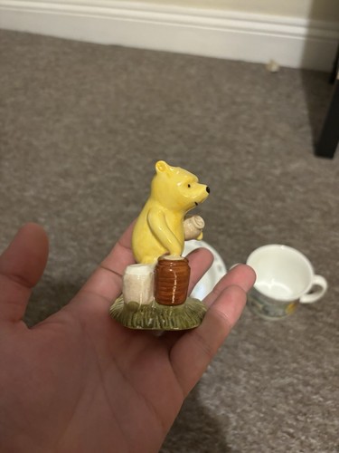 Taza, figura, cuenco vintage Winnie The Pooh Royal Doulton coleccionable años 90 - Imagen 5 de 14