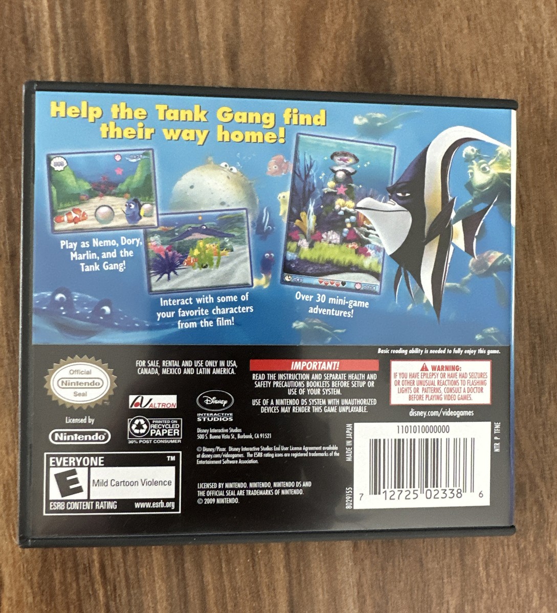 Nintendo DS Special Edition Disneys Finding Nemo: Escape to the