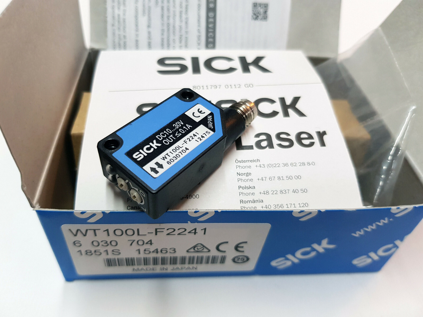 SICK WT100LF2241 Laser Photoelectric proximity sensor energetic PNP Sn