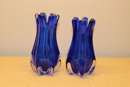 2 VINTAGE MURANO BLUE ART GLASS 6" VASES