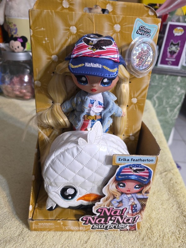 Na Na Na Surprise Glam Series 2 New In The Box Erika Featherton