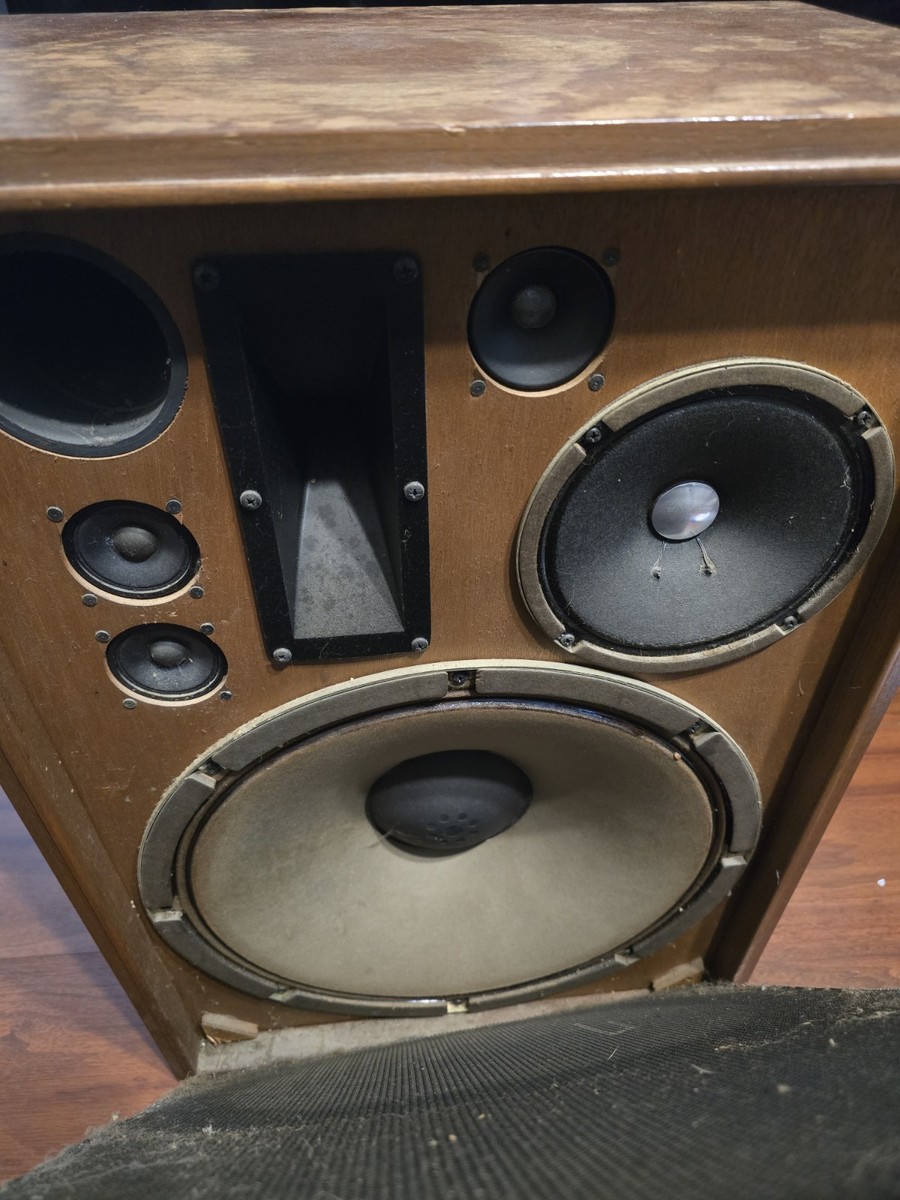 Vintage Sansui SP-3000 5 Way 6 speaker 15
