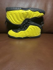 Nike Air Foamposite Wu-Tang Kids Size 9c Sneakers Basketball Shoes