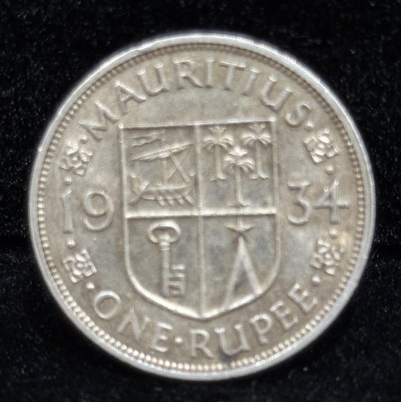 1934 Mauritius One Rupee King George Silver Coin 