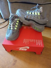 Brand New Box No Lid Kids Nike Air Max 95 Recraft LTR (PS) Size UK 13.5 EUR 32
