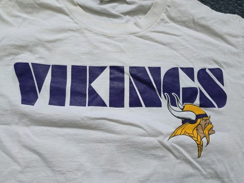 Vintage Lee Sports Randy Moss Number 84 Vikings Tshirt Off White Size Medium NFL - Picture 2 of 5
