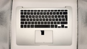 Original Apple Macbook Air A1466 2013-2017 Handauflage UK QWERTZ Tastatur
