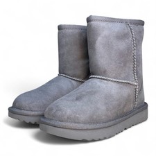 UGG Unisex Kids' Classic II Sheepskin Winter Boots