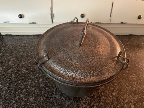 Antique Tin CAKE MOLD Steamed Pudding Primitive Jelly Bundt Metal Lid 4.5x6.5" - Picture 3 of 5