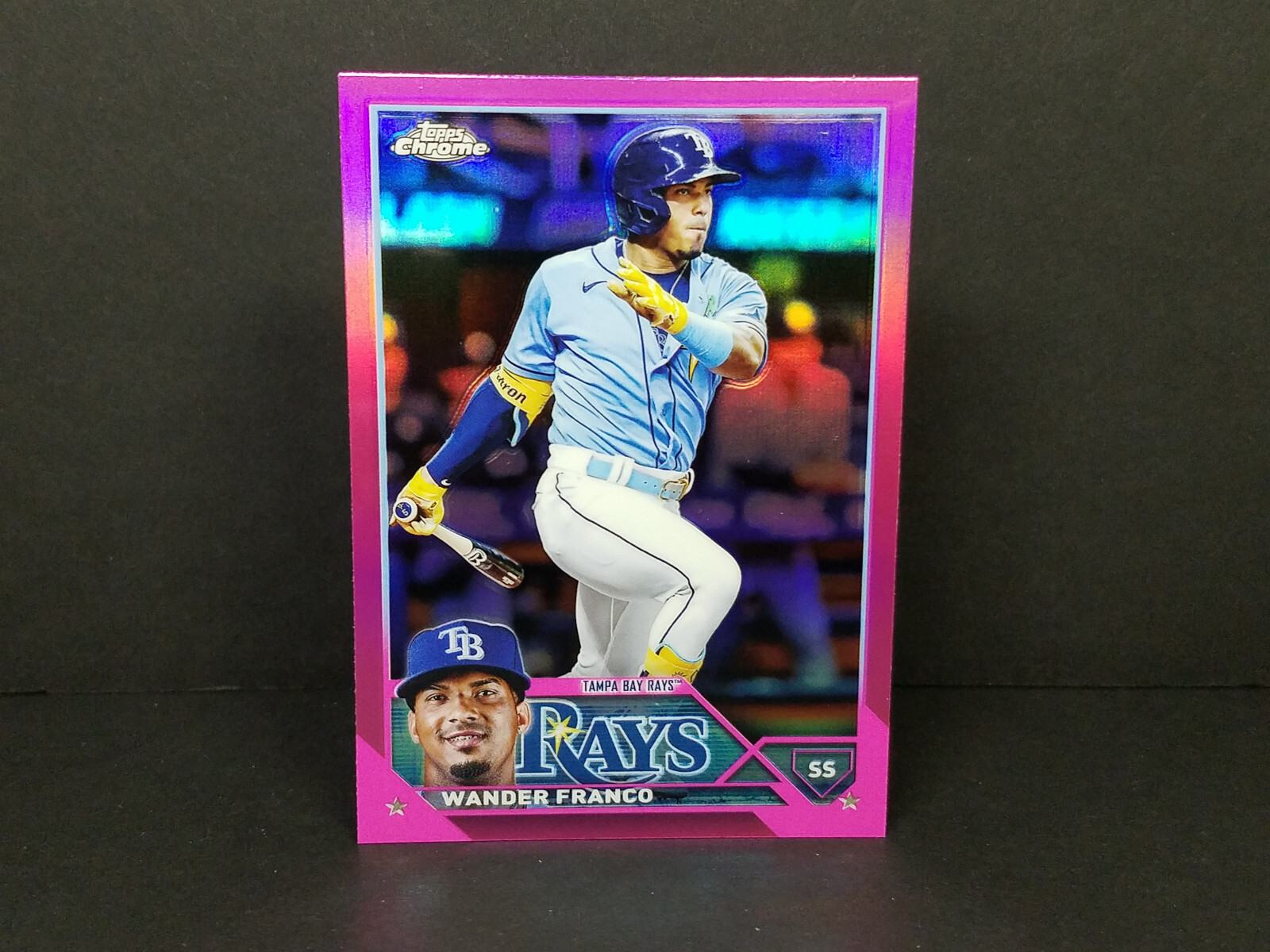 2023 Topps Chrome #71 Wander Franco, Tampa Bay Rays - Chrome Pink Refractor