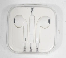 Apple EarPods In Ear Canal Headset - White (MNHF2AM/A)