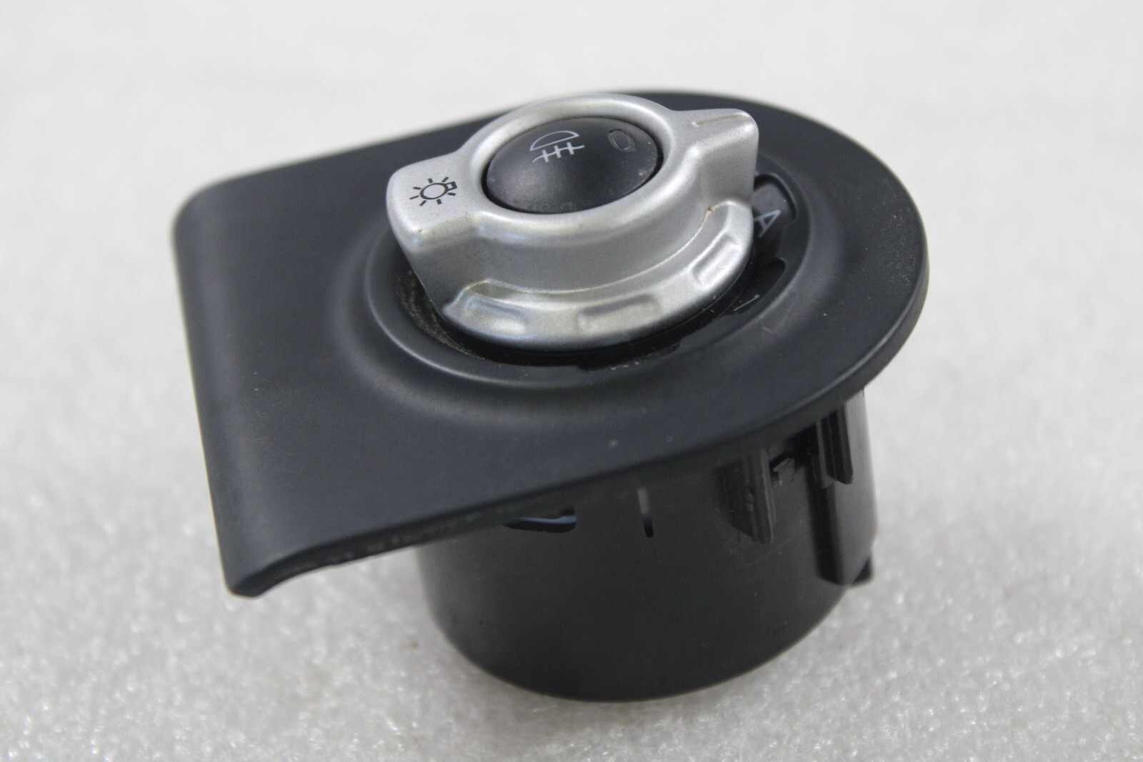 Mclaren MP4-12C, Headlamp/Headlight Switch, Used, P/N 11M1259CP