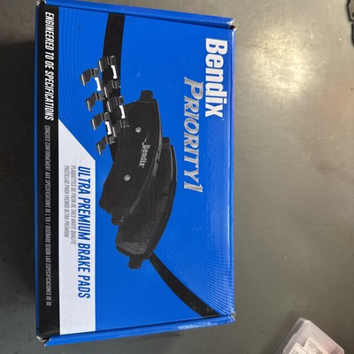 Disc Brake Pad Set-Priority One Ceramic BPR Bendix CFC1754