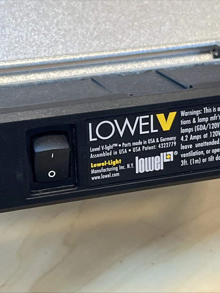 Lowel V light halogen filmmaking videography - needs bulb and glass cover - Image 2 of 4