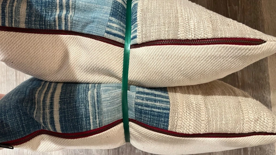 Набор из 2 Pottery Barn джинсовой ткани лоскутные подушки со вставками 20 x 20 синий - Изображение 3 из 4