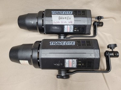 Lot of 2 Calumet TRAVELITE 750 CE-1000 1-works & 1- With Issues + 2 power Cords