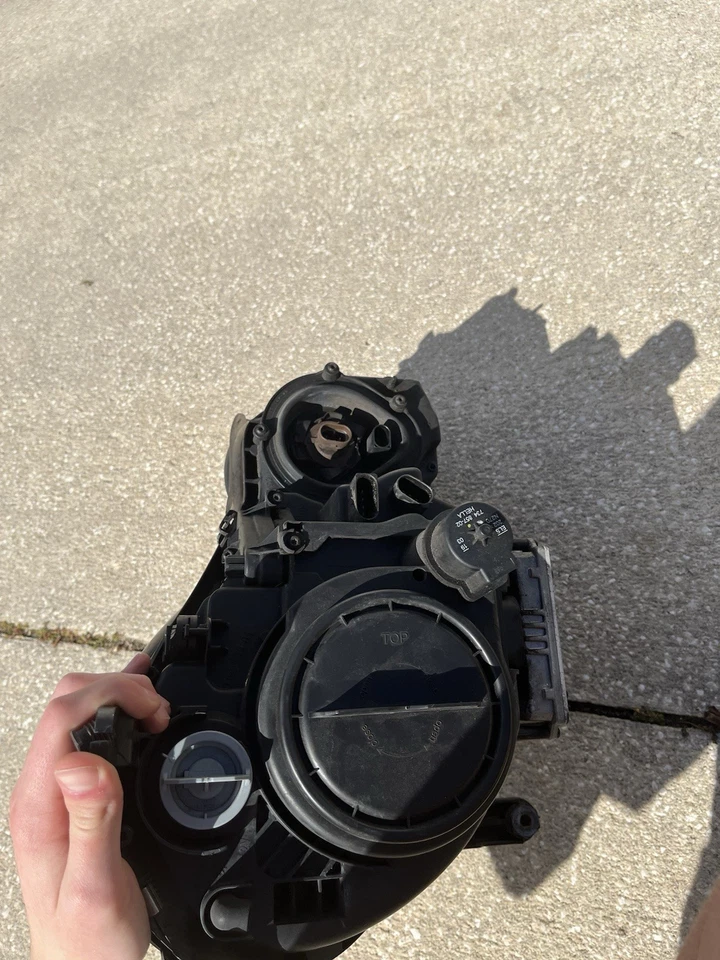 Farol dianteiro esquerdo Mercedes E55 fabricante de equipamento original W211 E55 AMG - Imagem 3 de 4