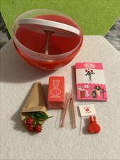 Miniverse - Make it Mini - Red Roses - Valentine's Series 1 - Rare No Resin