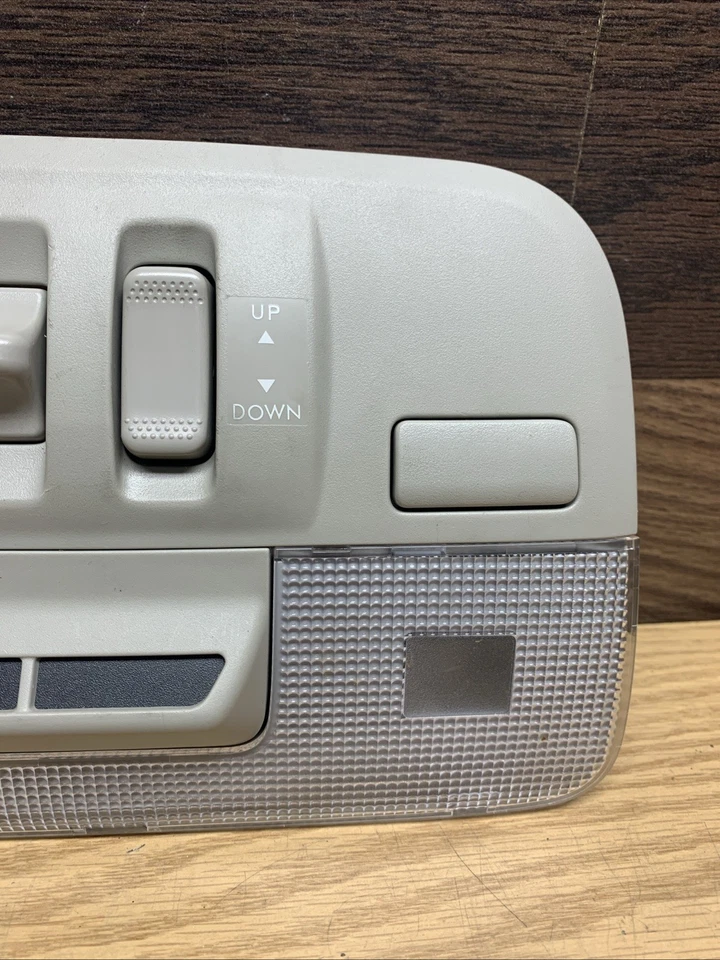 2005-2009 Subaru Legacy GT Overhead Console Dome Light Interior Map Lamp OEM - Image 2 of 4