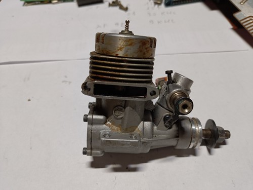 Os Max 32 Airplane Engine.