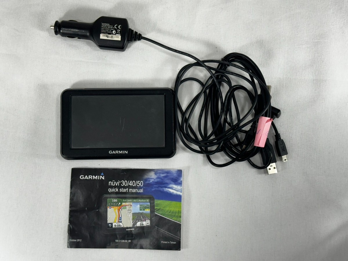 GARMIN ガーミン　nuvi 50LM 5インチ　ポータブルナビ✨大特価♪✨ Garmin Nuvi 50LM Life Time Maps 5'' Touchscreen Automotive
